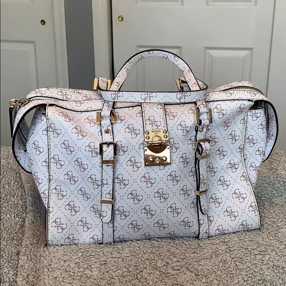 Guess Crossbody